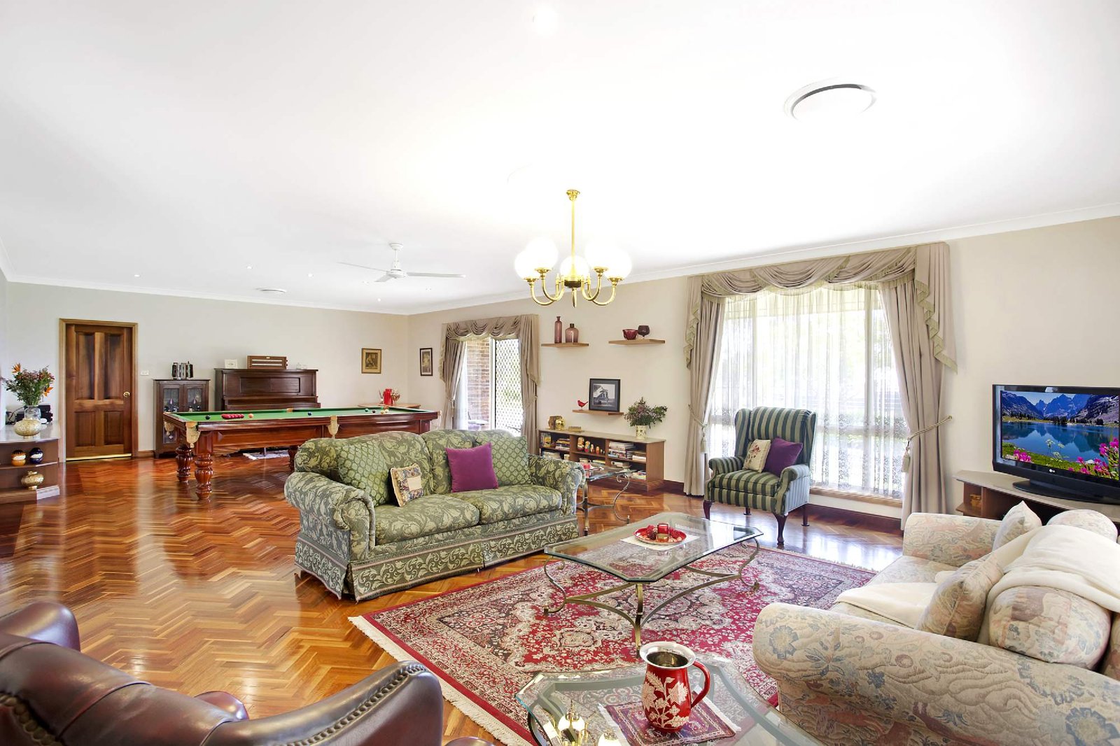 414 LUSKINTYRE Road LUSKINTYRE 12