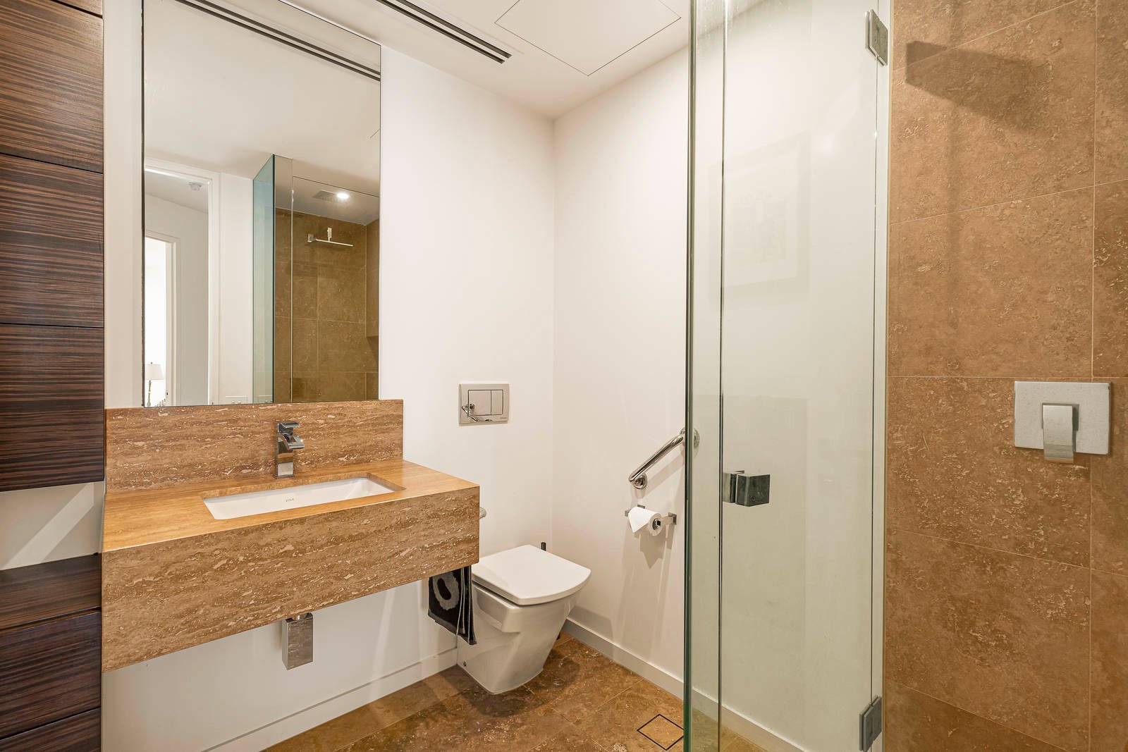 Real Estate and Property in 4/14 Martin Court, Toorak, VIC