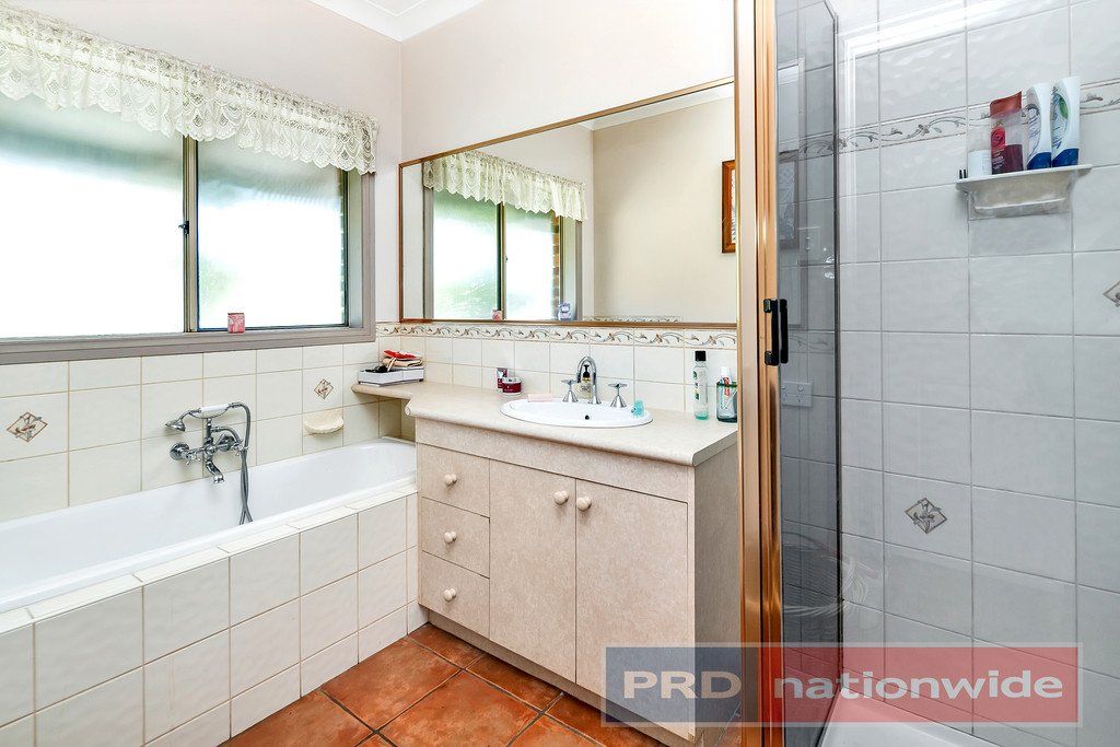 414 Monteville Lane BALLAN 13