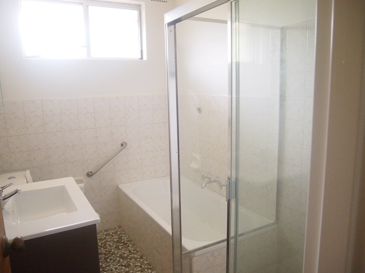 4/14 Oatley Avenue OATLEY 4