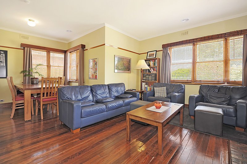 Gallery: 414 Pleasant Street