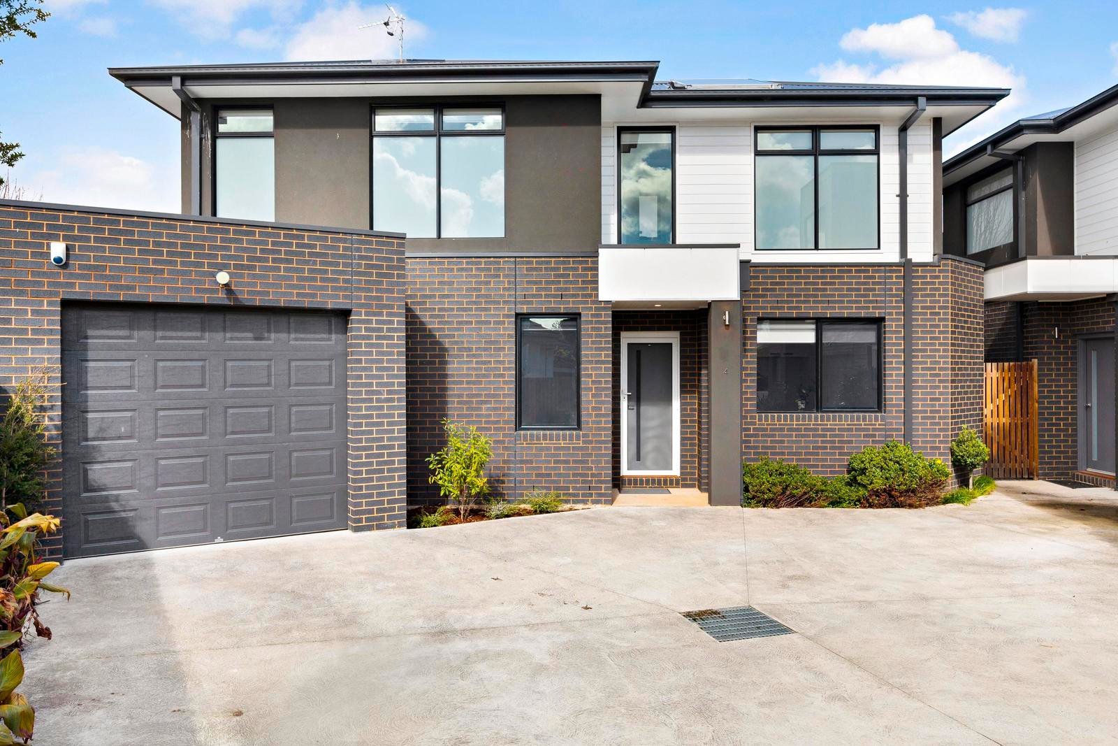 4/14 Riley Court, Braybrook VIC 3019