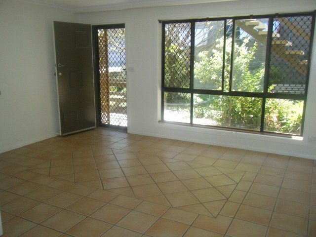 4/14 Stanley Street BURLEIGH HEADS 2