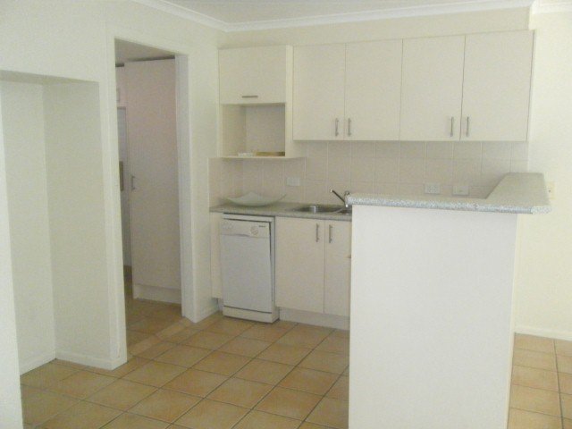 4/14 Stanley Street BURLEIGH HEADS 5