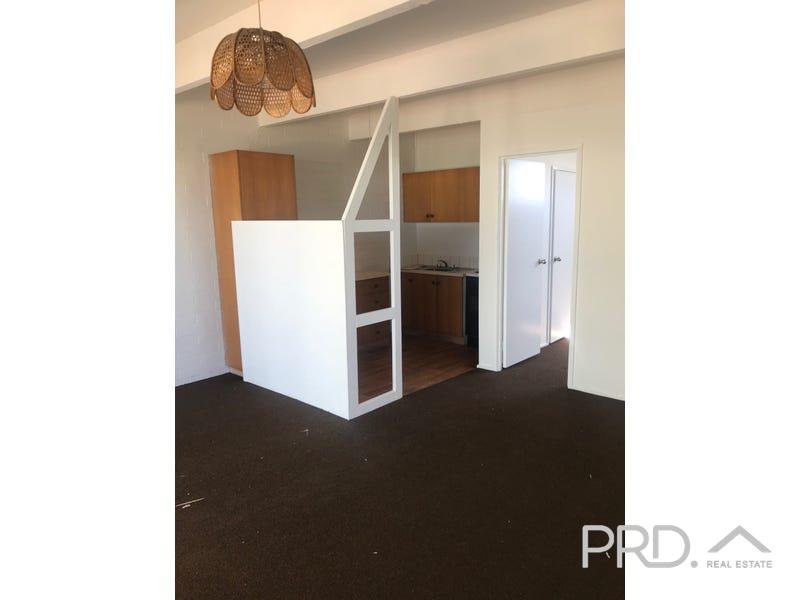 4/14 Thirteenth Street MILDURA 4