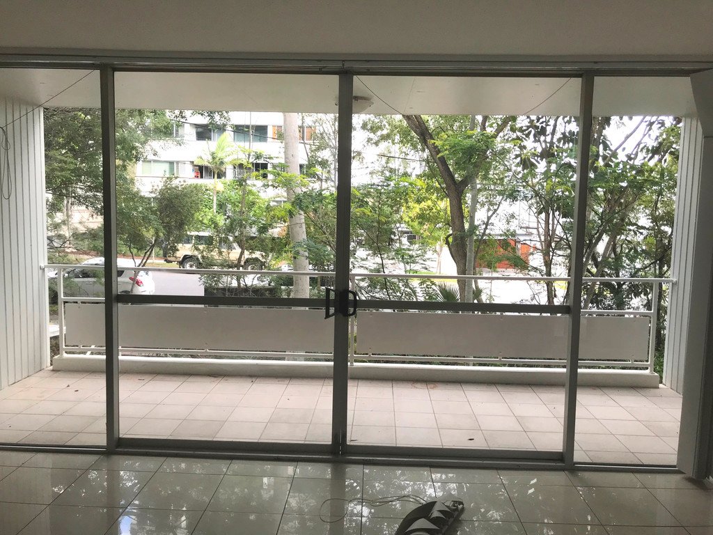 4/142-144 Ryan Street WEST END 2