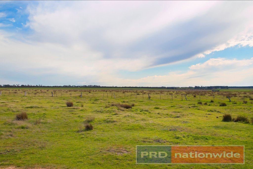 4145 Geelong-Ballan Road MOUNT WALLACE 2
