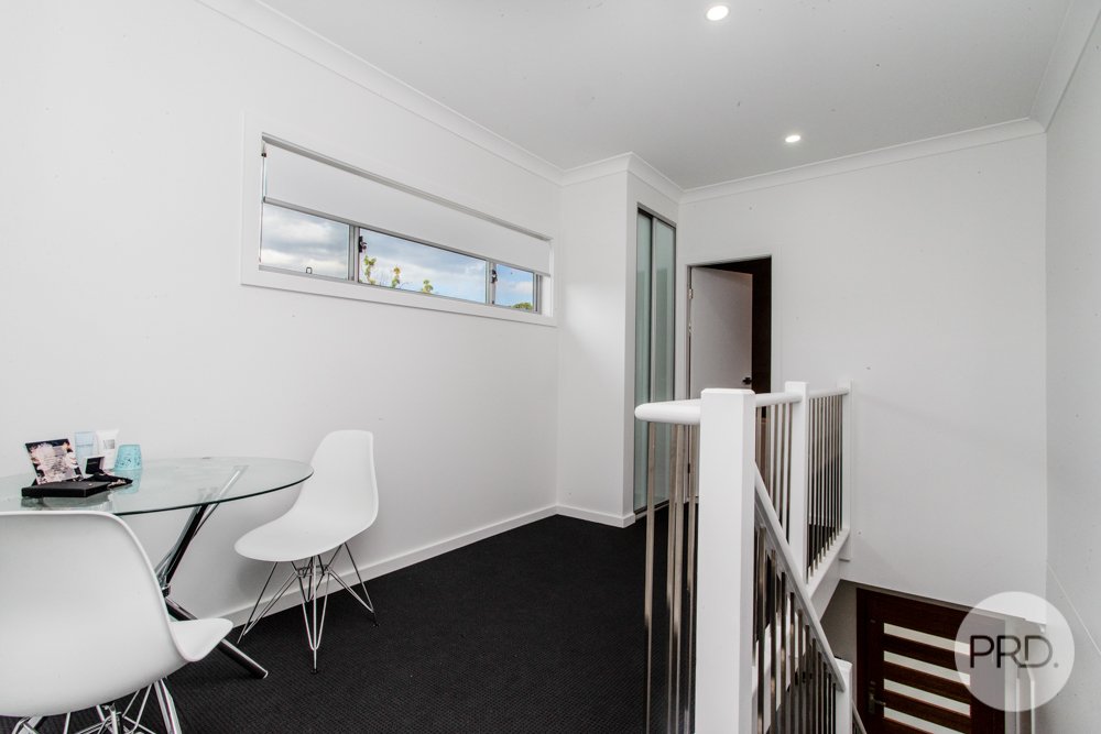 4/145 Oxford Street CAMBRIDGE PARK 9