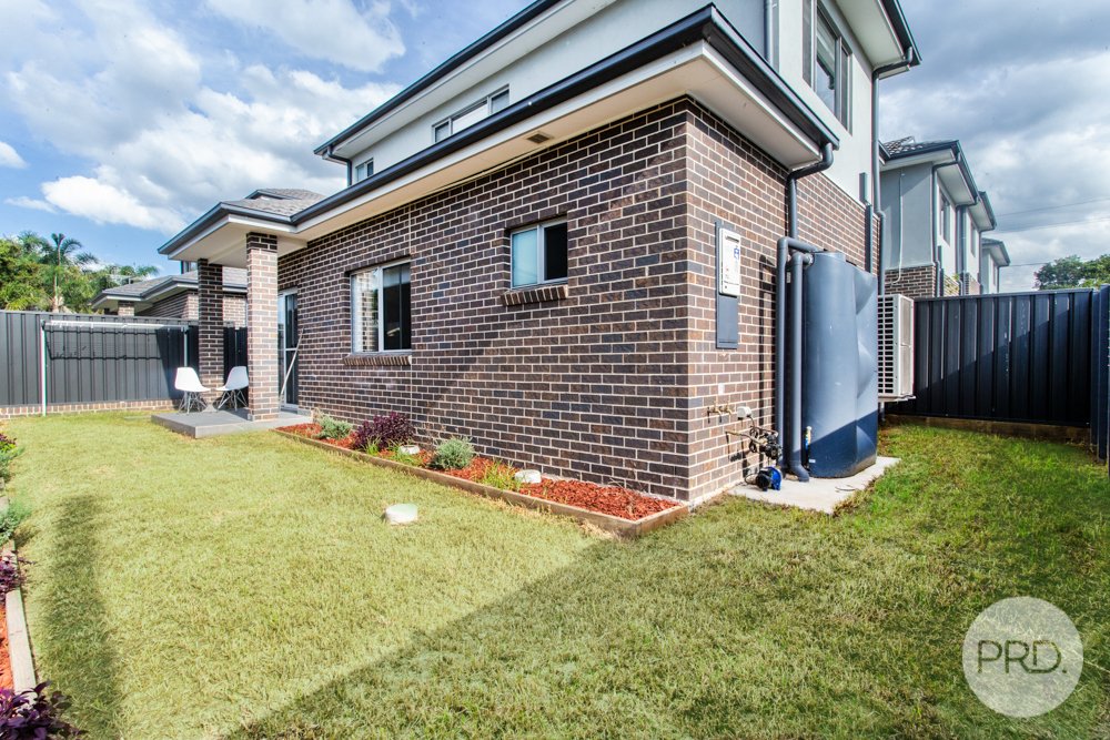 4/145 Oxford Street CAMBRIDGE PARK 16