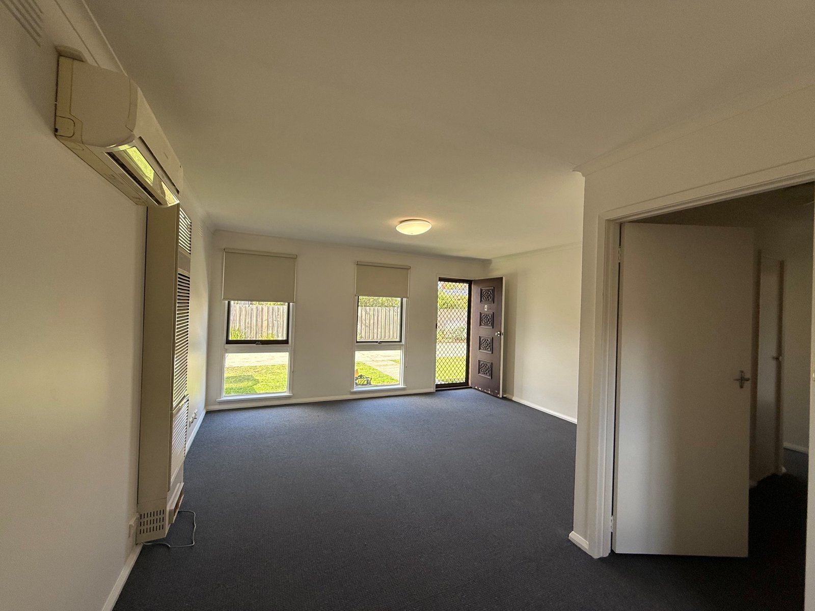 Gallery: 4/145 Roslyn Road