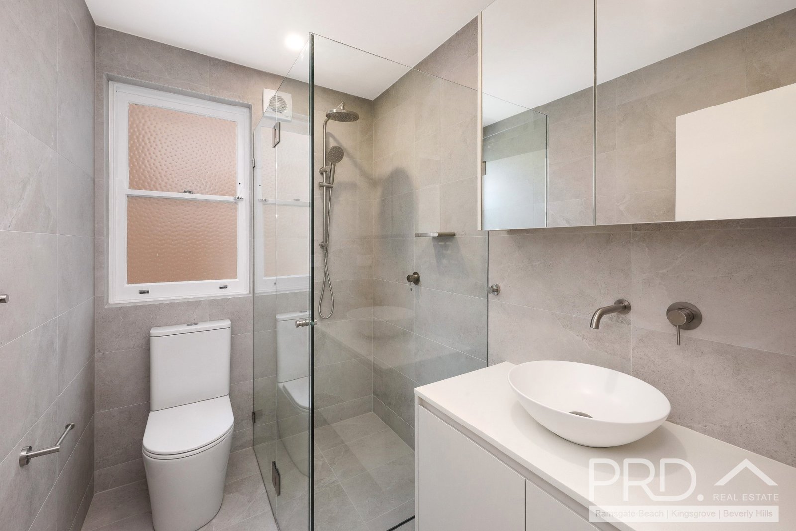 4/146 Russell Avenue DOLLS POINT 5