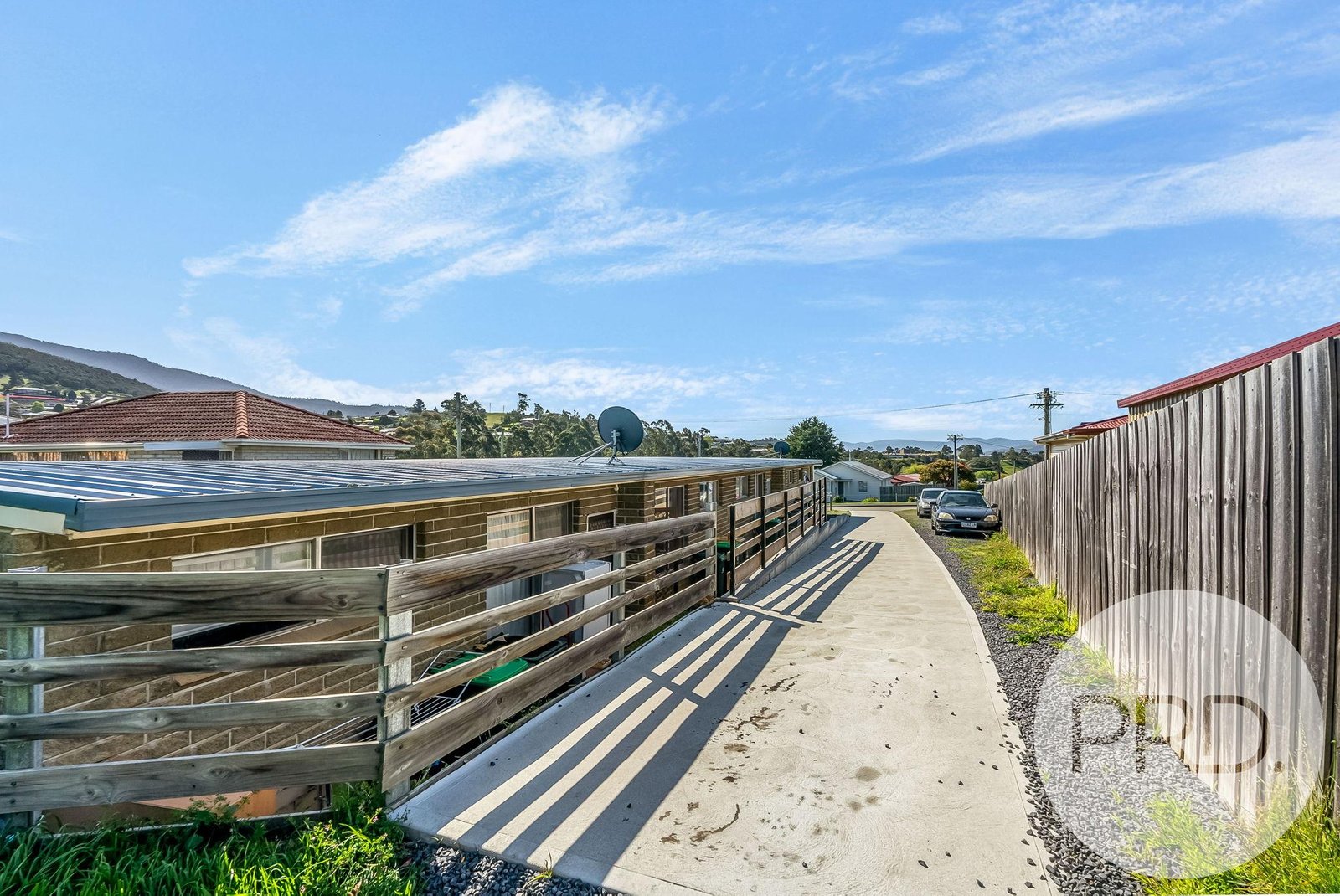 4/147 Allunga Road CHIGWELL 9