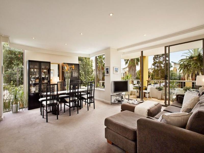 Gallery: 4/149 Beach Street