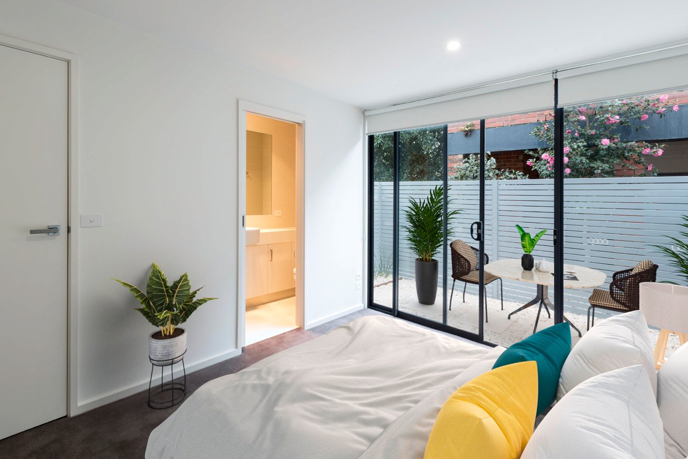 Real Estate and Property in 4/1494 High Street, Glen Iris, VIC