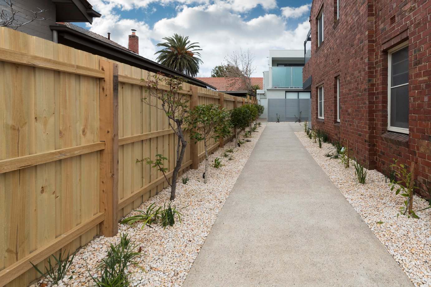 Real Estate and Property in 4/1494 High Street, Glen Iris, VIC