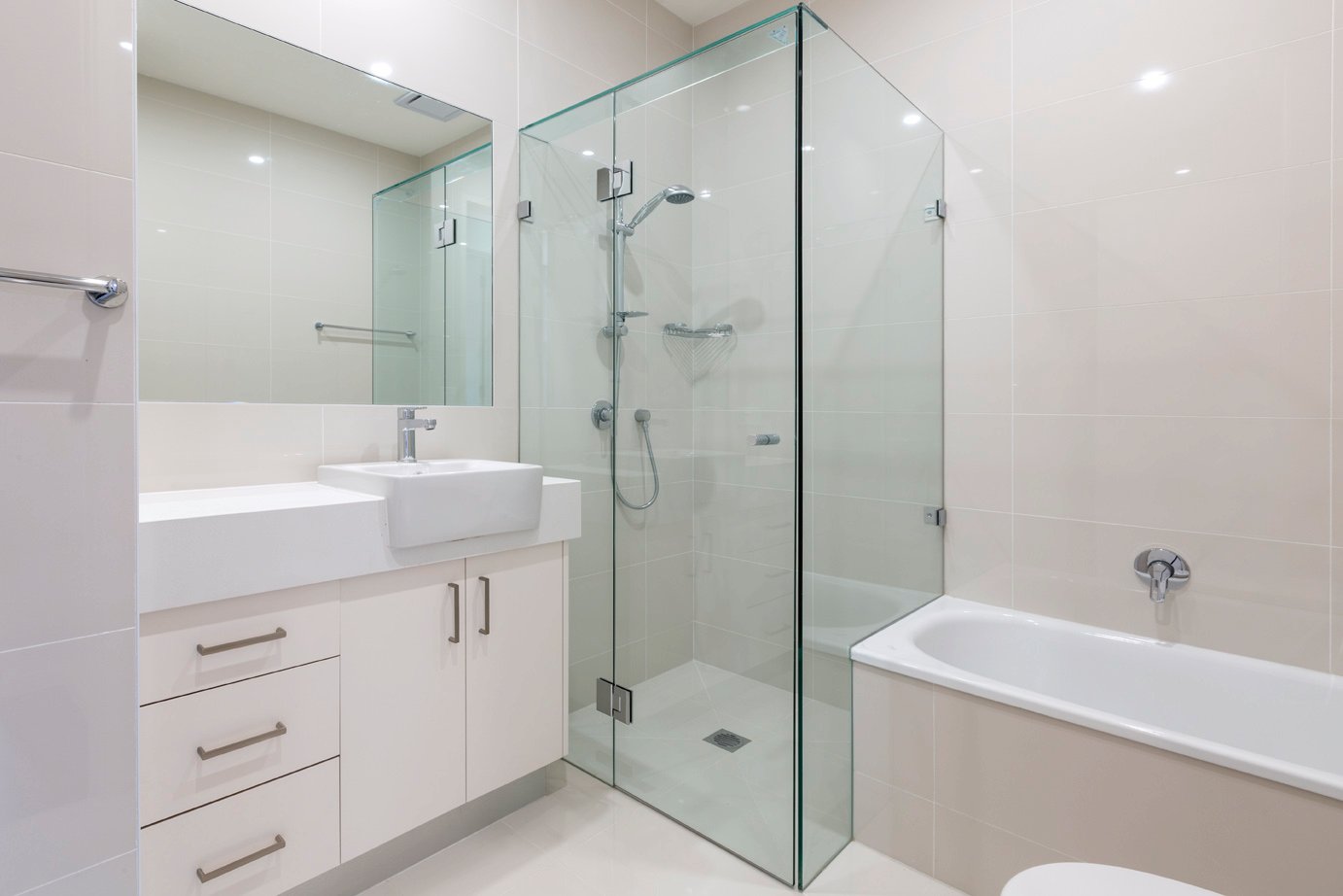 Real Estate and Property in 4/1494 High Street, Glen Iris, VIC