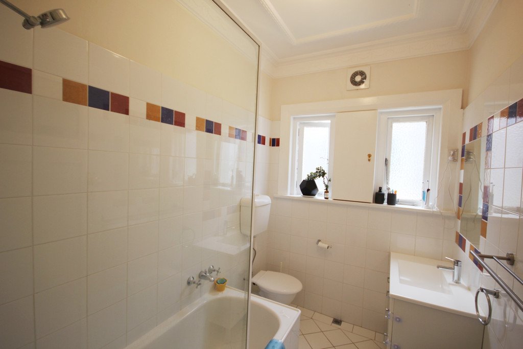 4/15 Bennett Street BONDI 9