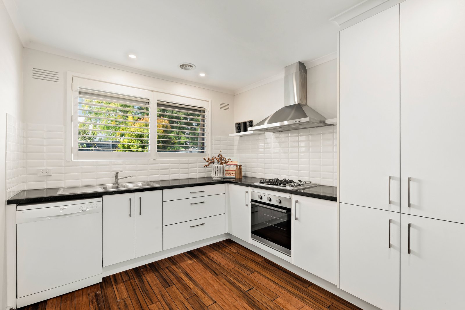Gallery: 4/15 Dudley Avenue