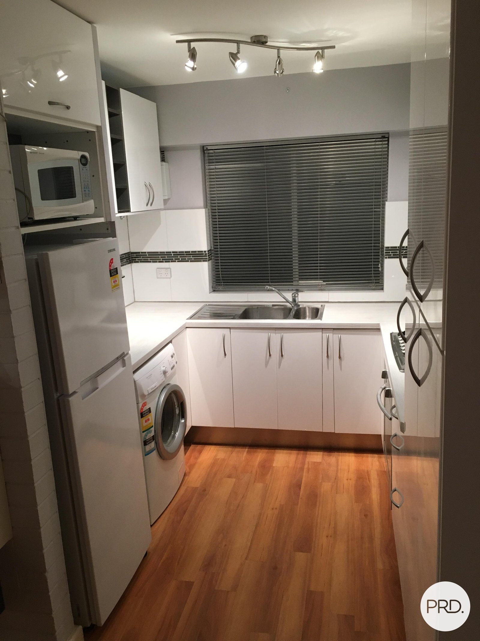 4/15 King George Street VICTORIA PARK 1