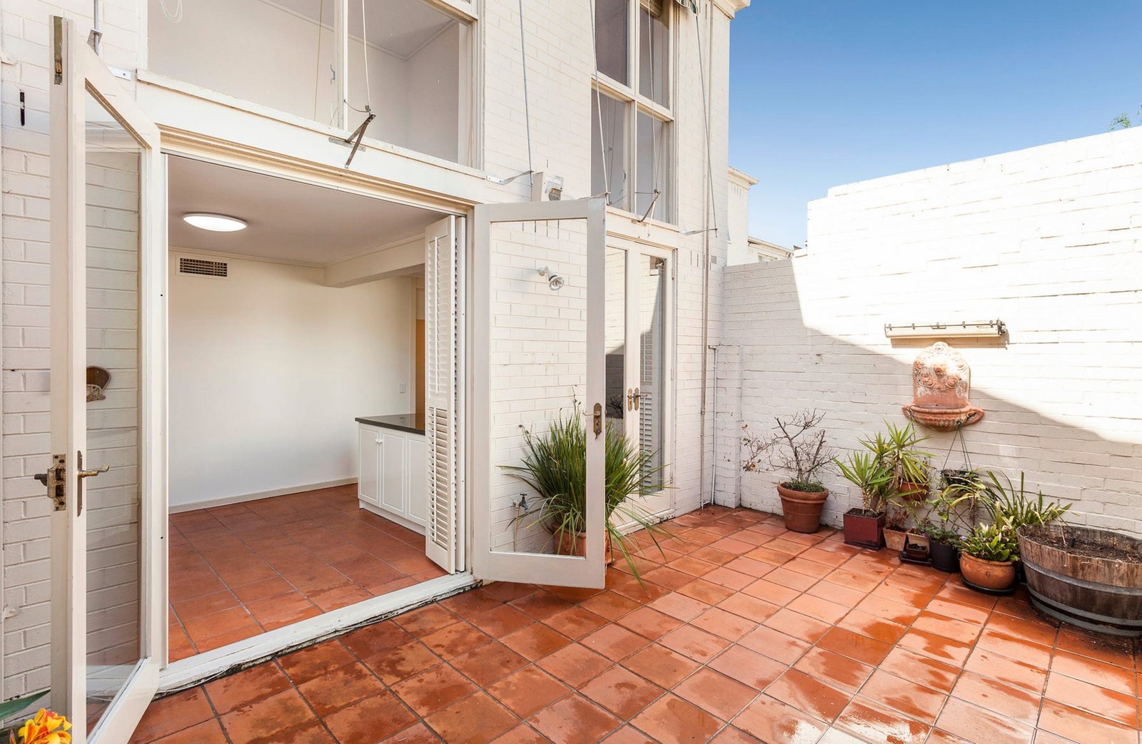 Real Estate and Property in 4/15 Myoora Road, Toorak, VIC