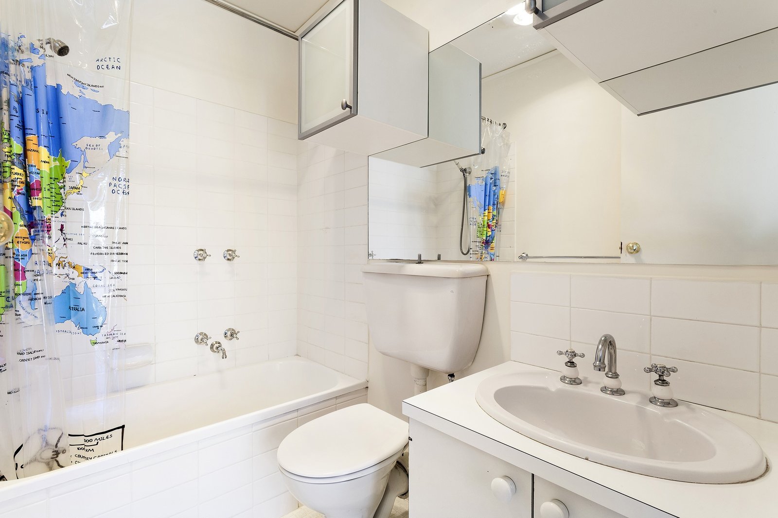 Real Estate and Property in 4/15 Myoora Road, Toorak, VIC