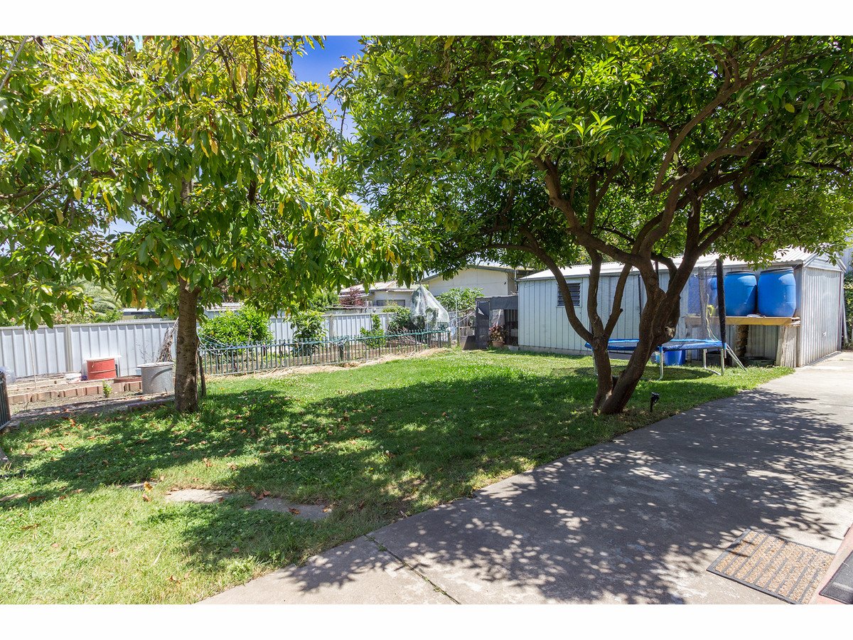 415 Olive Street SOUTH ALBURY 7