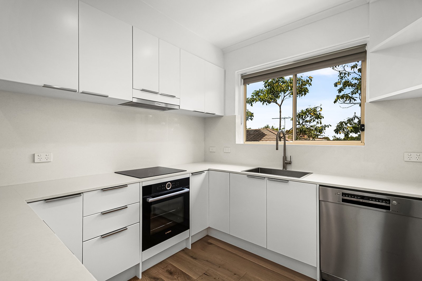 Real Estate and Property in 4/15 Waiora Road, Caulfield North, VIC