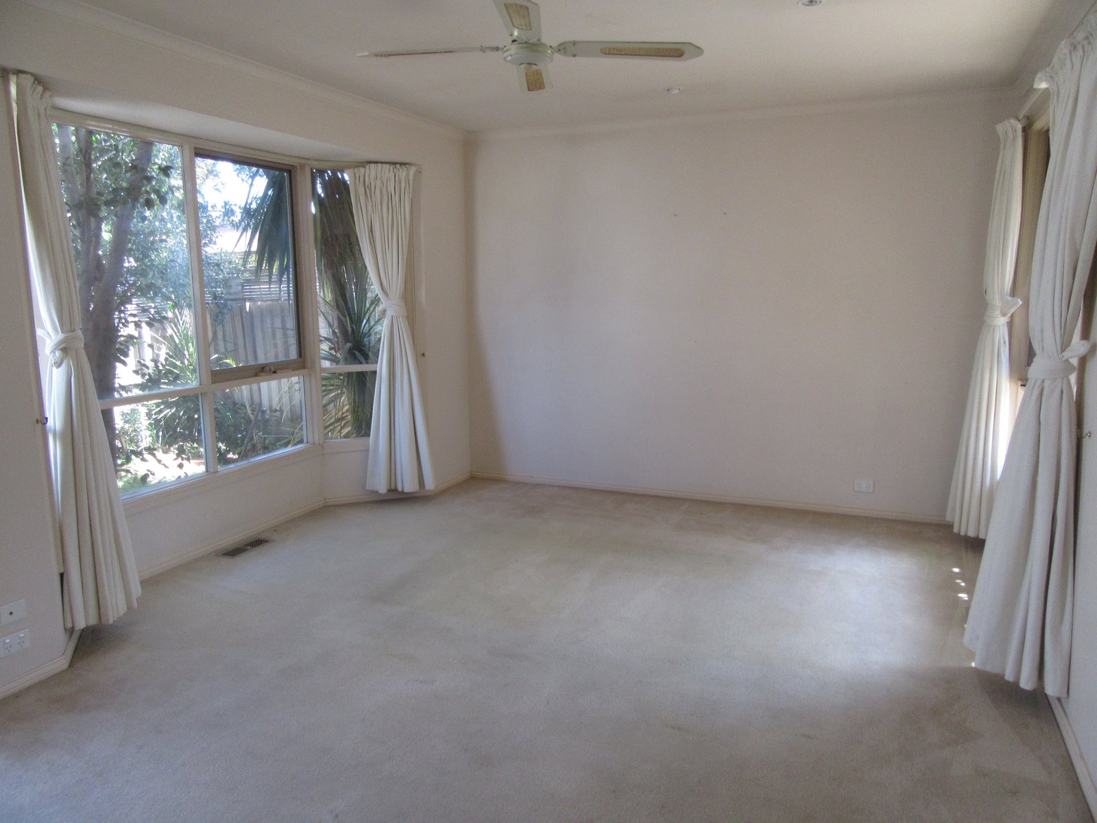 Gallery: 4/15 Worthing Road