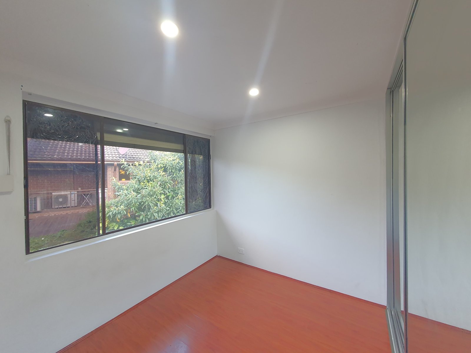 4/156 Moore Street LIVERPOOL 6