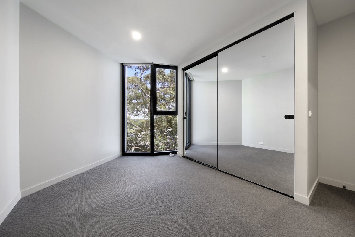 Gallery: 415/6 Station Street