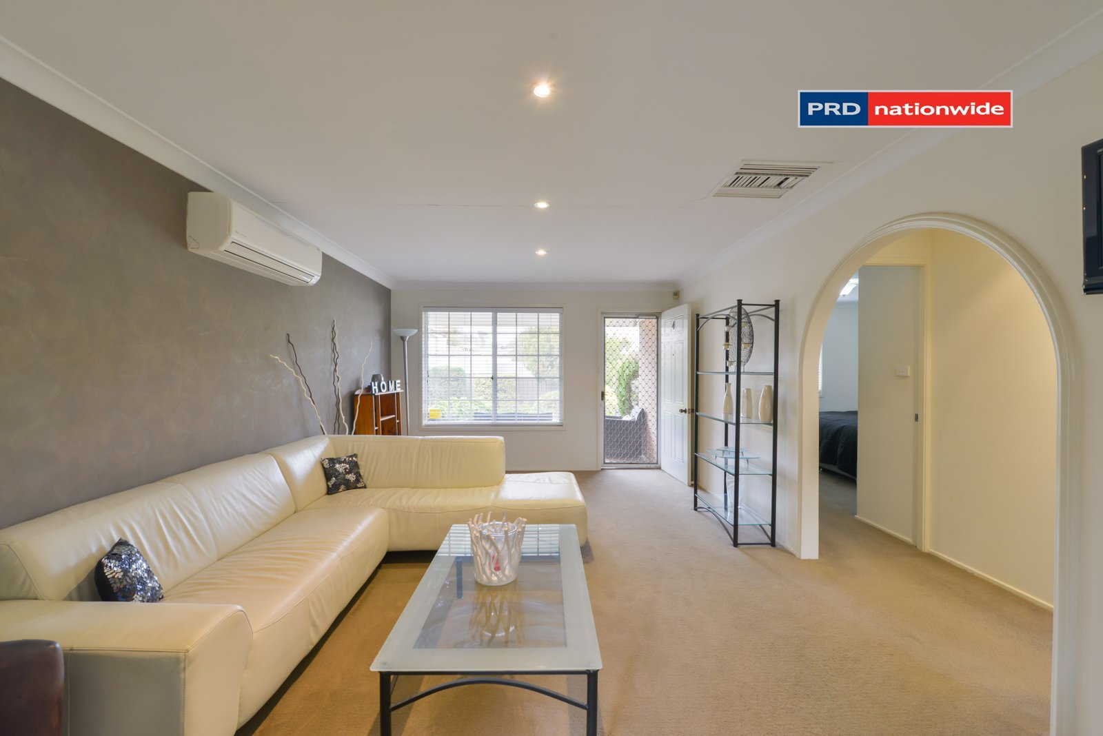 4/157 Carthage Street TAMWORTH 4