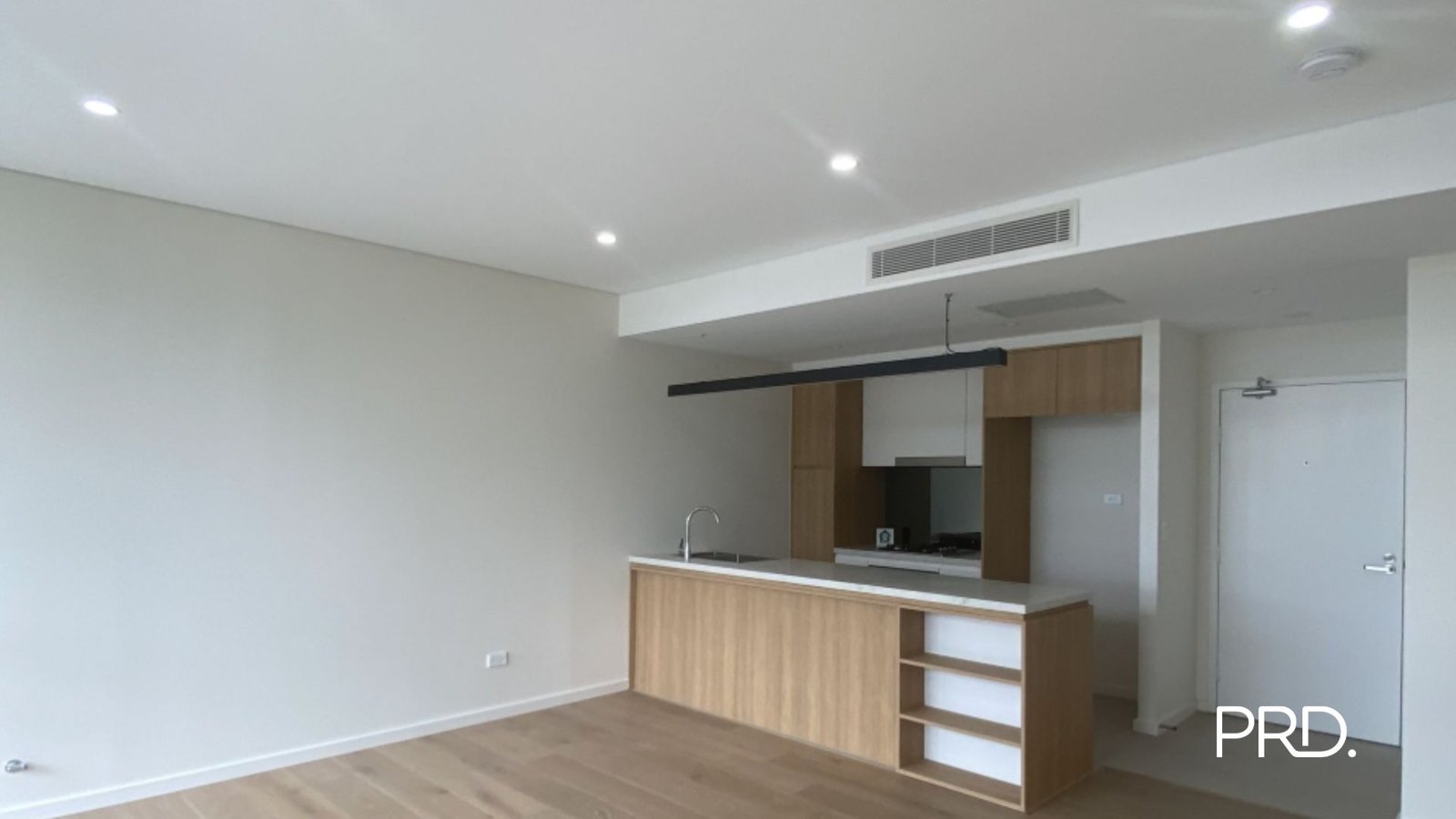 415/80 Main St  Rouse Hill 3