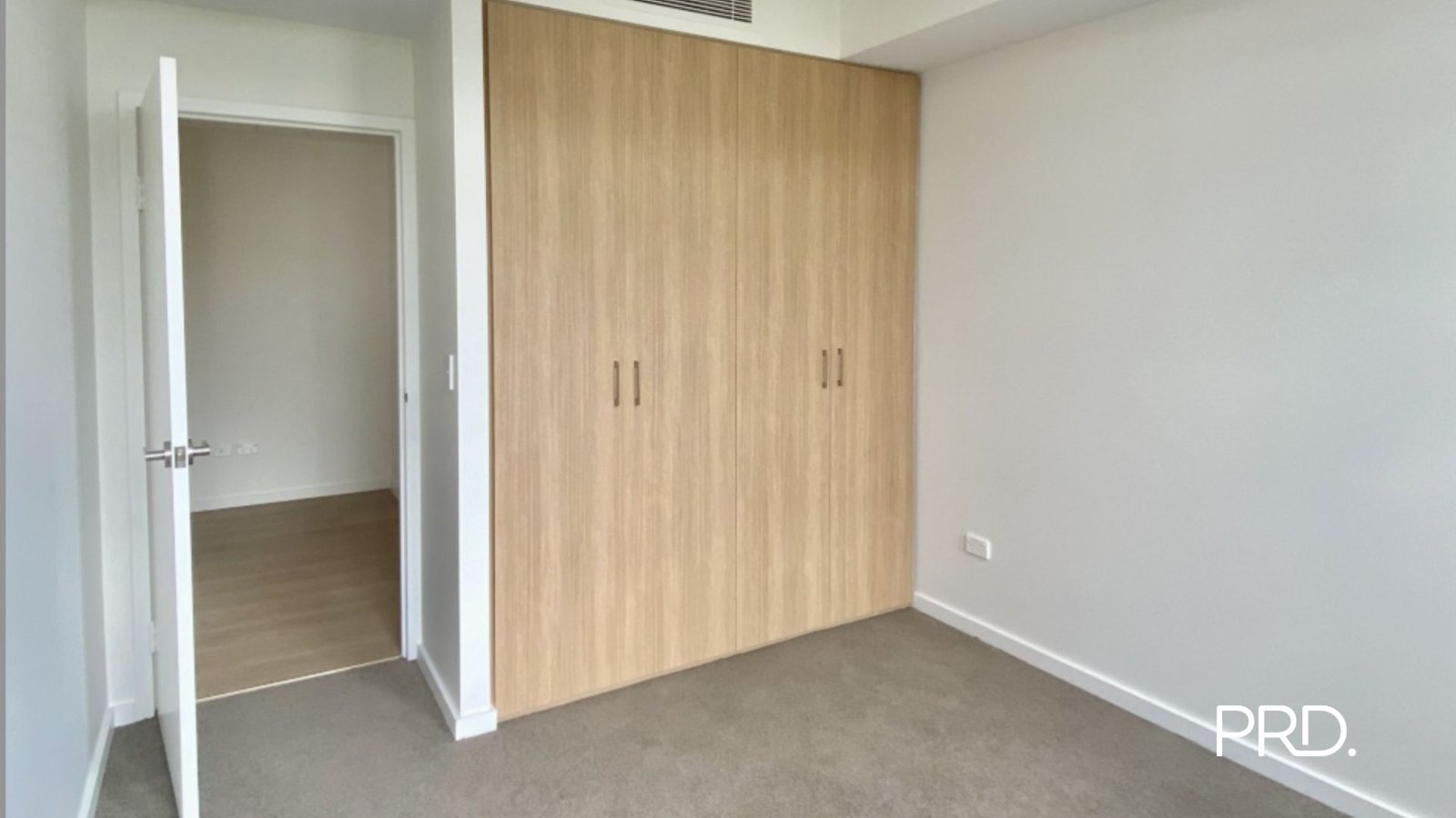 415/80 Main St  Rouse Hill 7