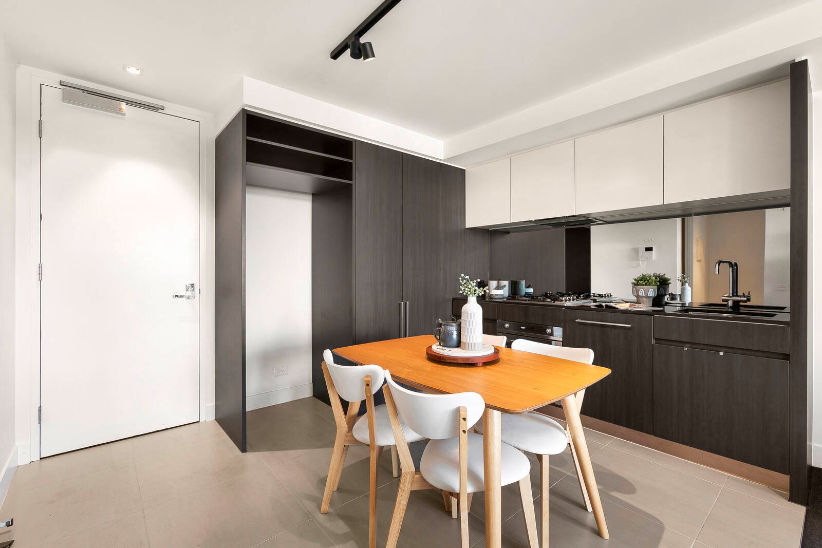 Real Estate and Property in 415/862 Glenferrie Road, Hawthorn, VIC