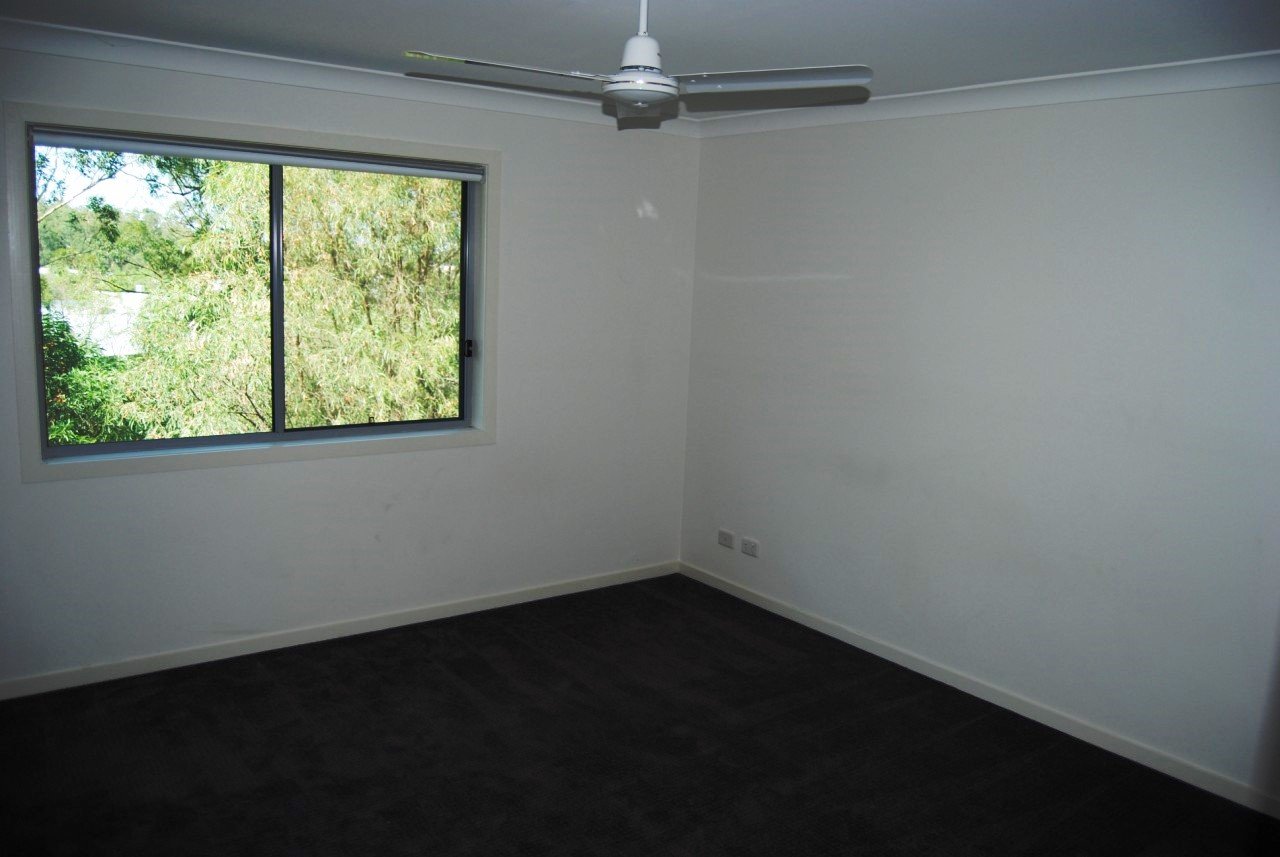 4/16-18 Geoff Wolter Drive West MOLENDINAR 8
