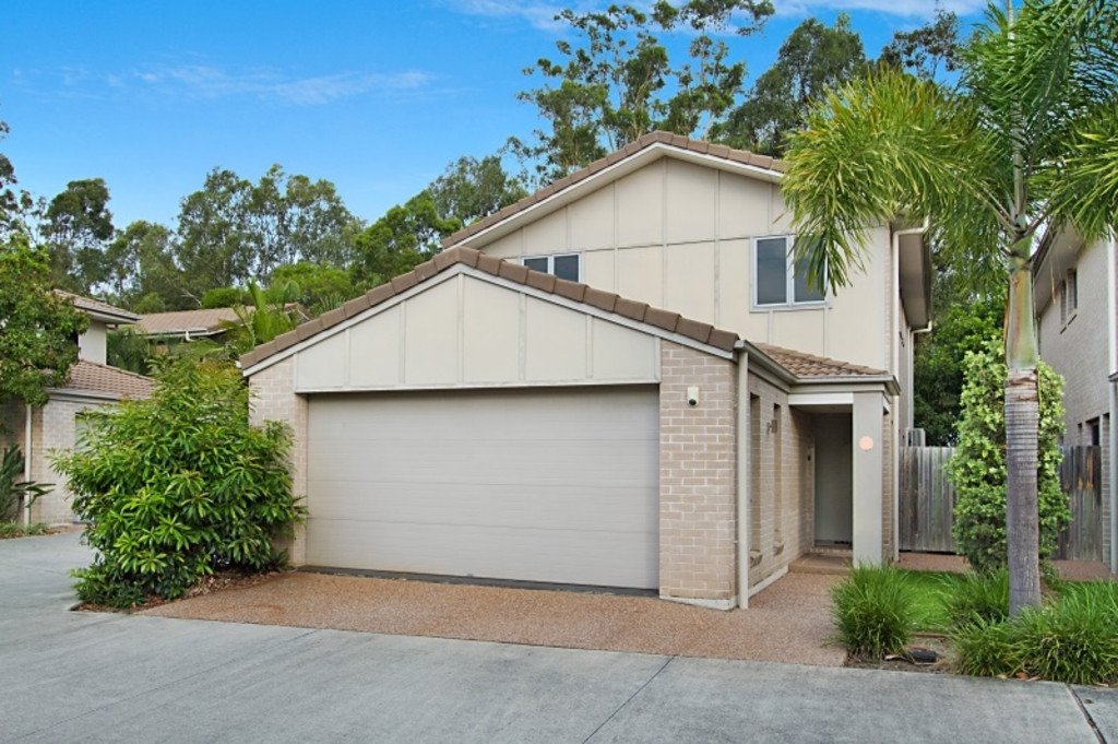 4/16-18 Geoff Wolter Drive West MOLENDINAR 1