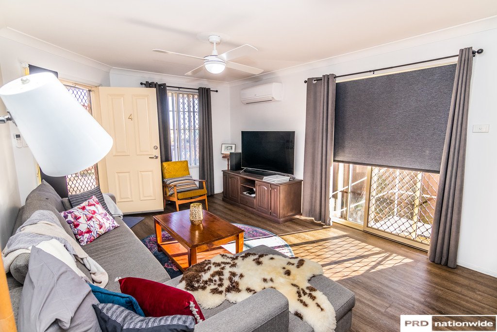 4/16-18 Hunt Street TAMWORTH 2
