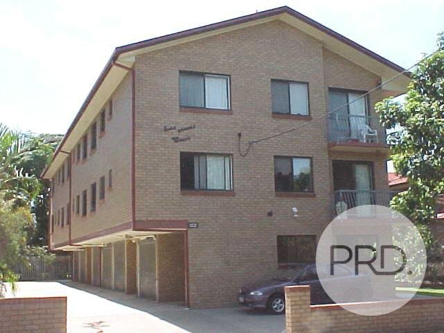 4/16 Elliott Street CLAYFIELD 1