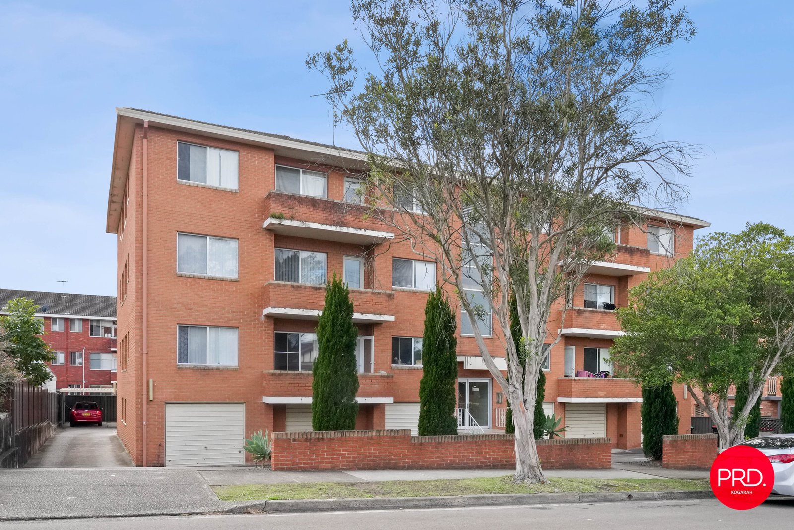 4/16 Guinea Street KOGARAH 1