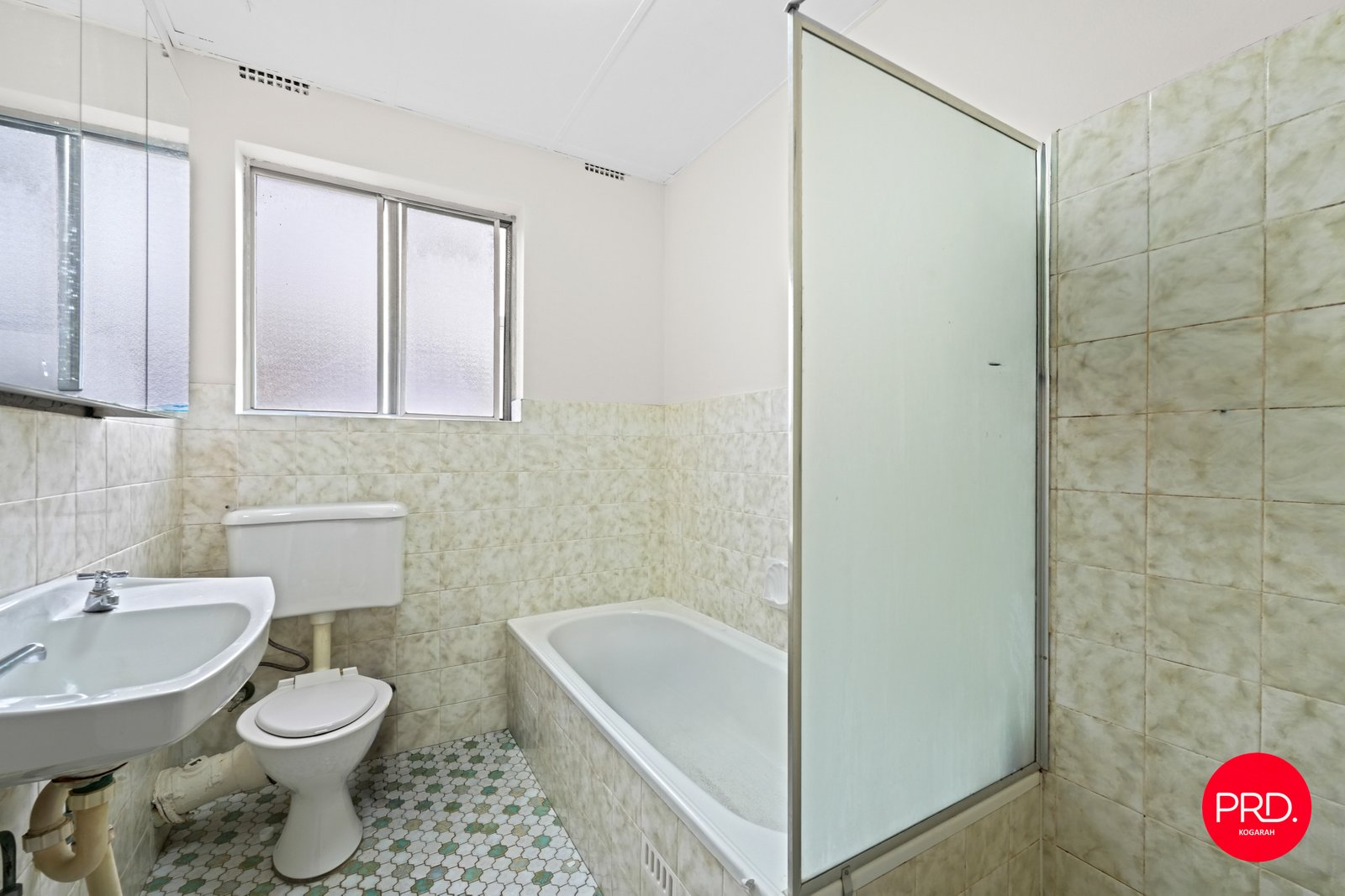 4/16 Guinea Street KOGARAH 6