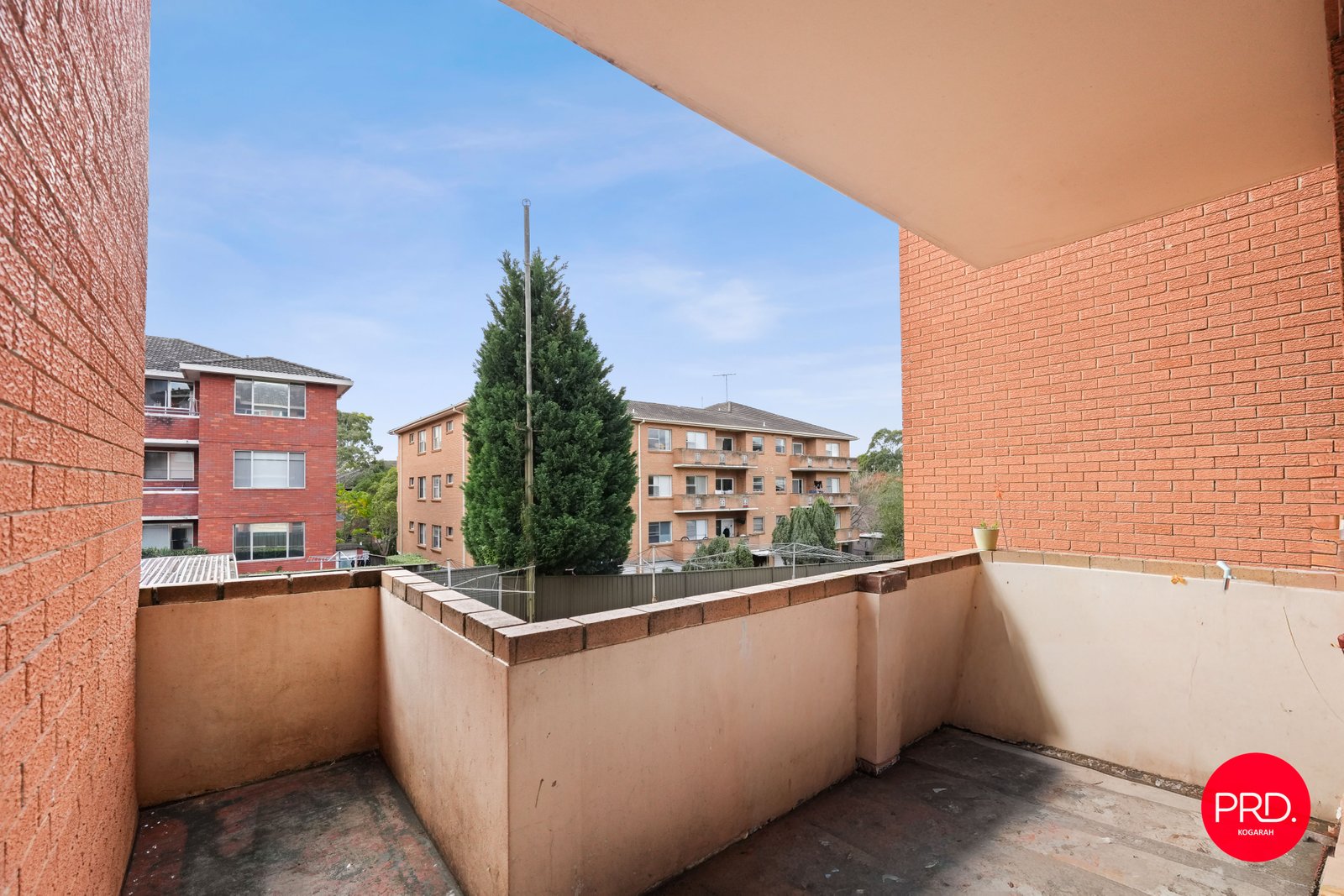 4/16 Guinea Street KOGARAH 7