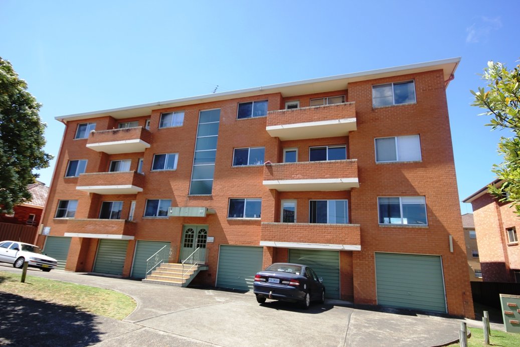 4/16 Guinea Street KOGARAH 1