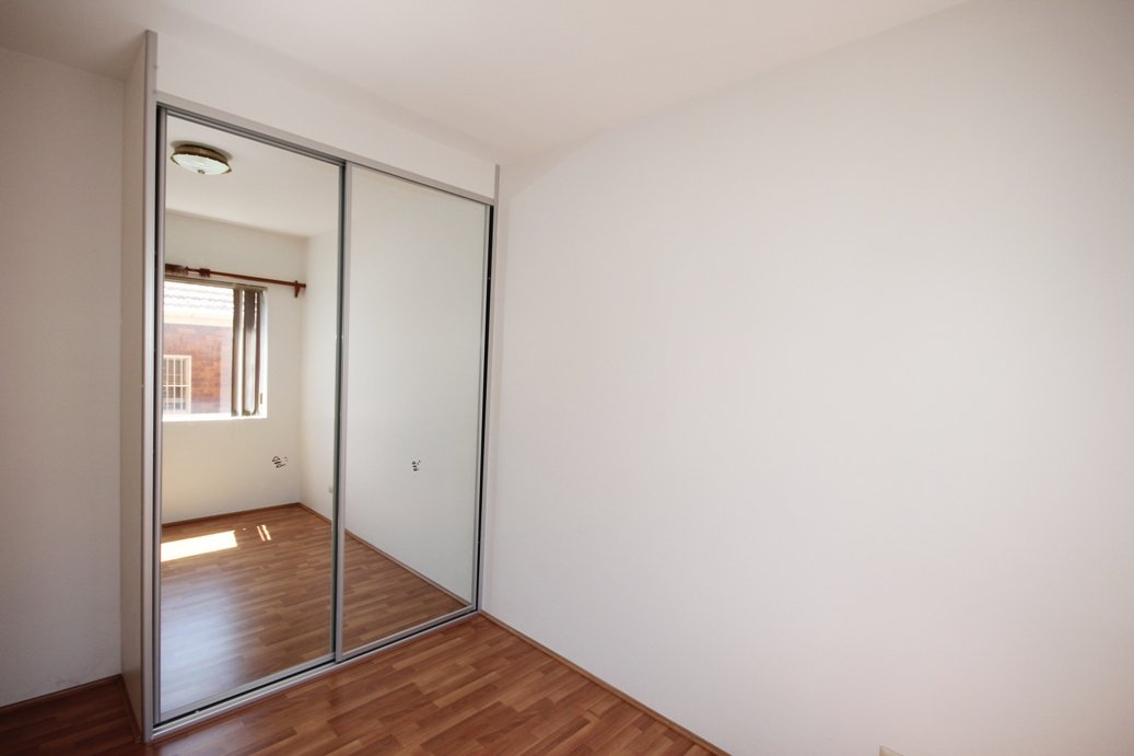 4/16 Guinea Street KOGARAH 5