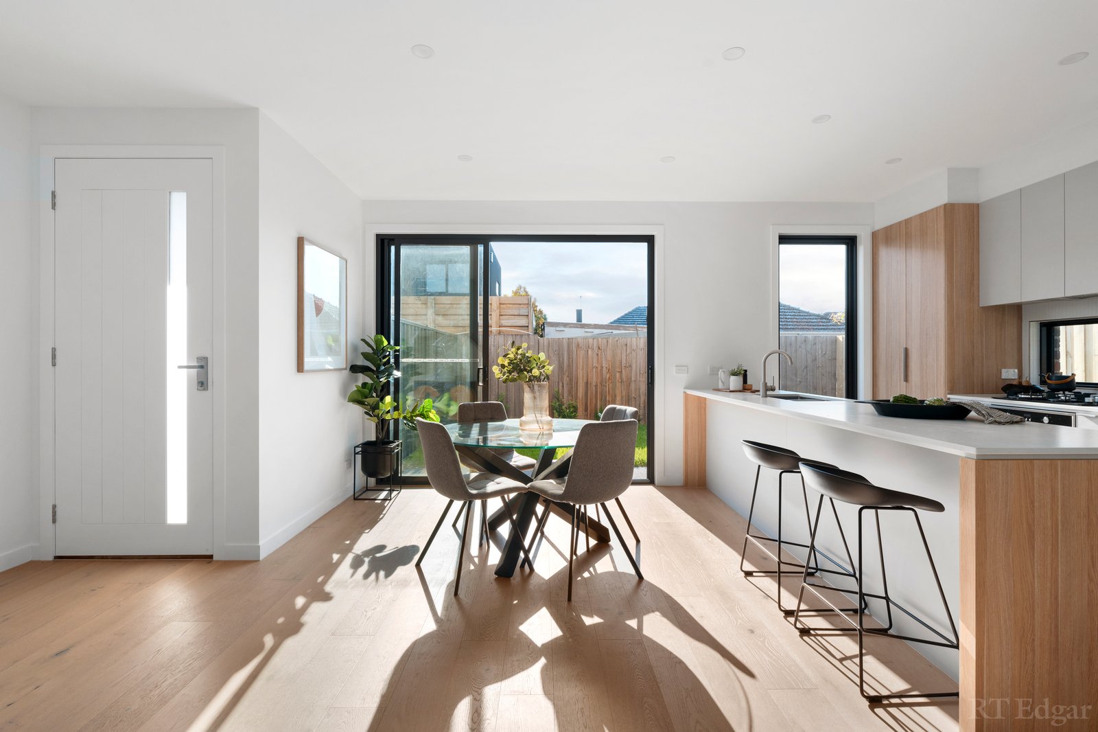 Real Estate and Property in 4/16 Haig Street, Reservoir, VIC