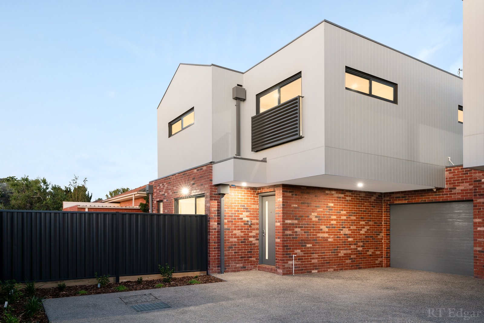 Real Estate and Property in 4/16 Haig Street, Reservoir, VIC