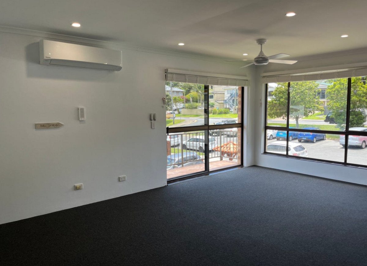 4/16 Hayle Street Burleigh Heads 2