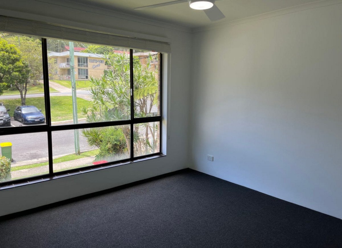 4/16 Hayle Street Burleigh Heads 5
