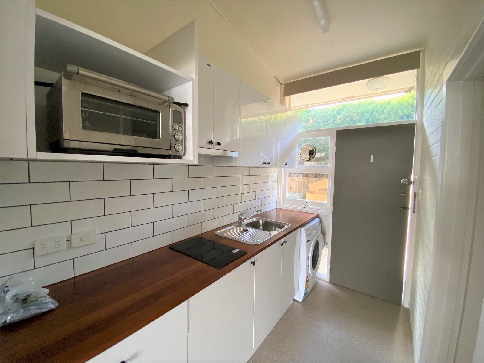 4/16 King Street SANDY BAY 2