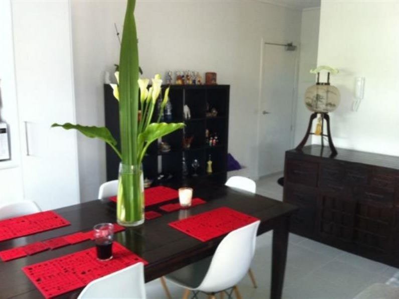 Gallery: 4/16 Kingsville Street