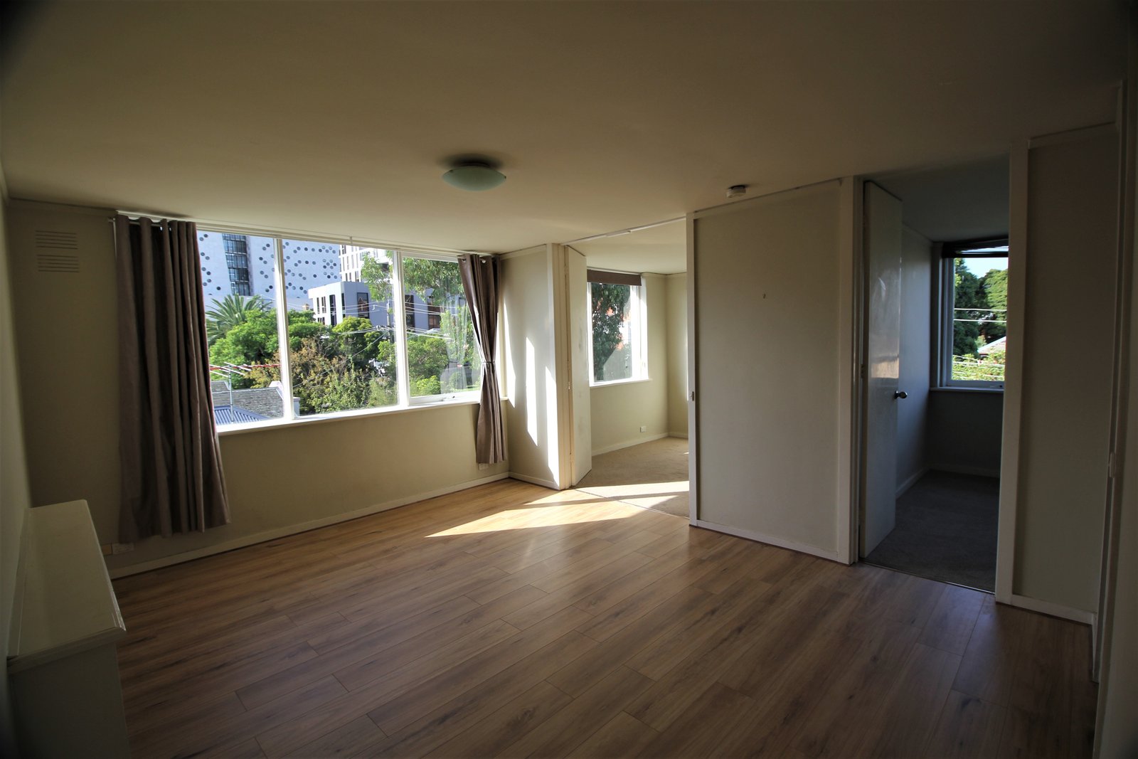 Gallery: 4/16 Launder Street